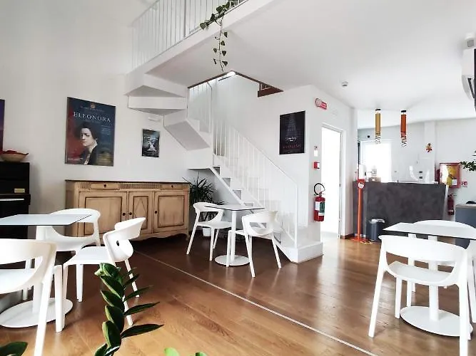 Tric Trac Hostel Naples