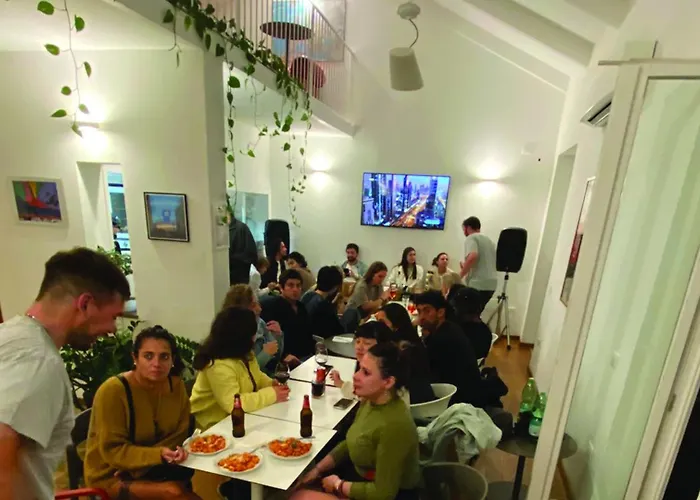 Tric Trac Hostel Naples