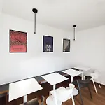 Tric Trac Hostel Νάπολη